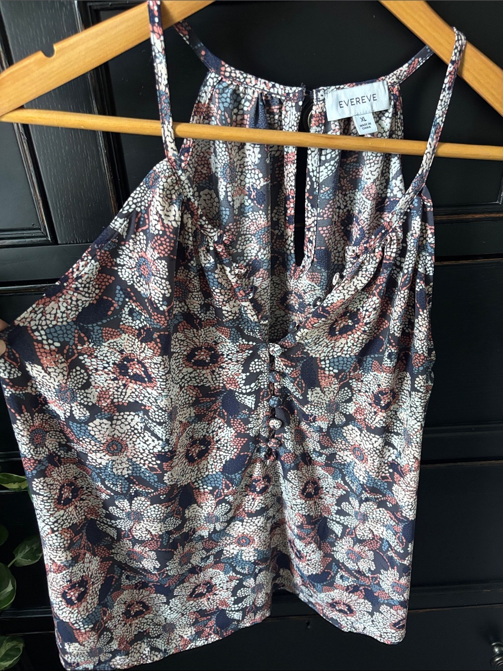 Evereve size XL Mia Dot Floral Top, V-Neck Tank in Charcoal Multi Color